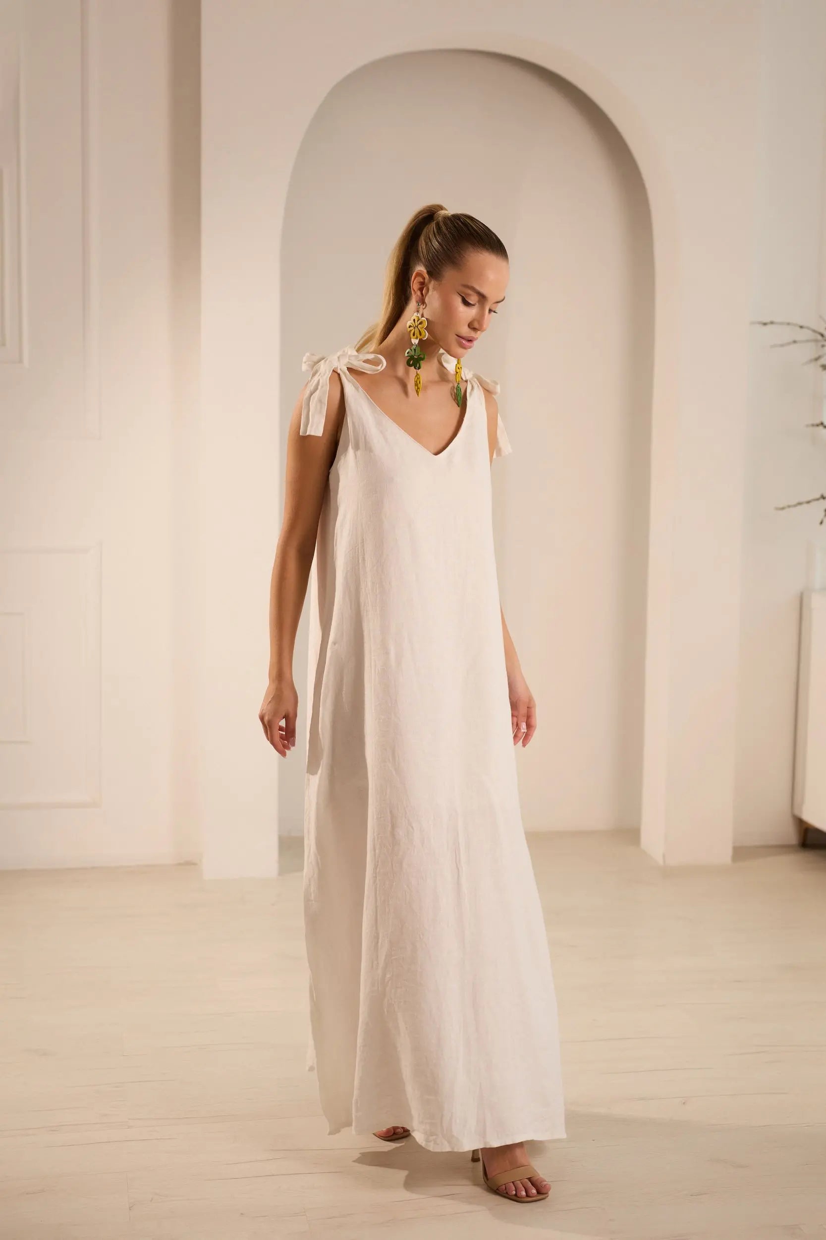 Lily Elegant Linen Dress