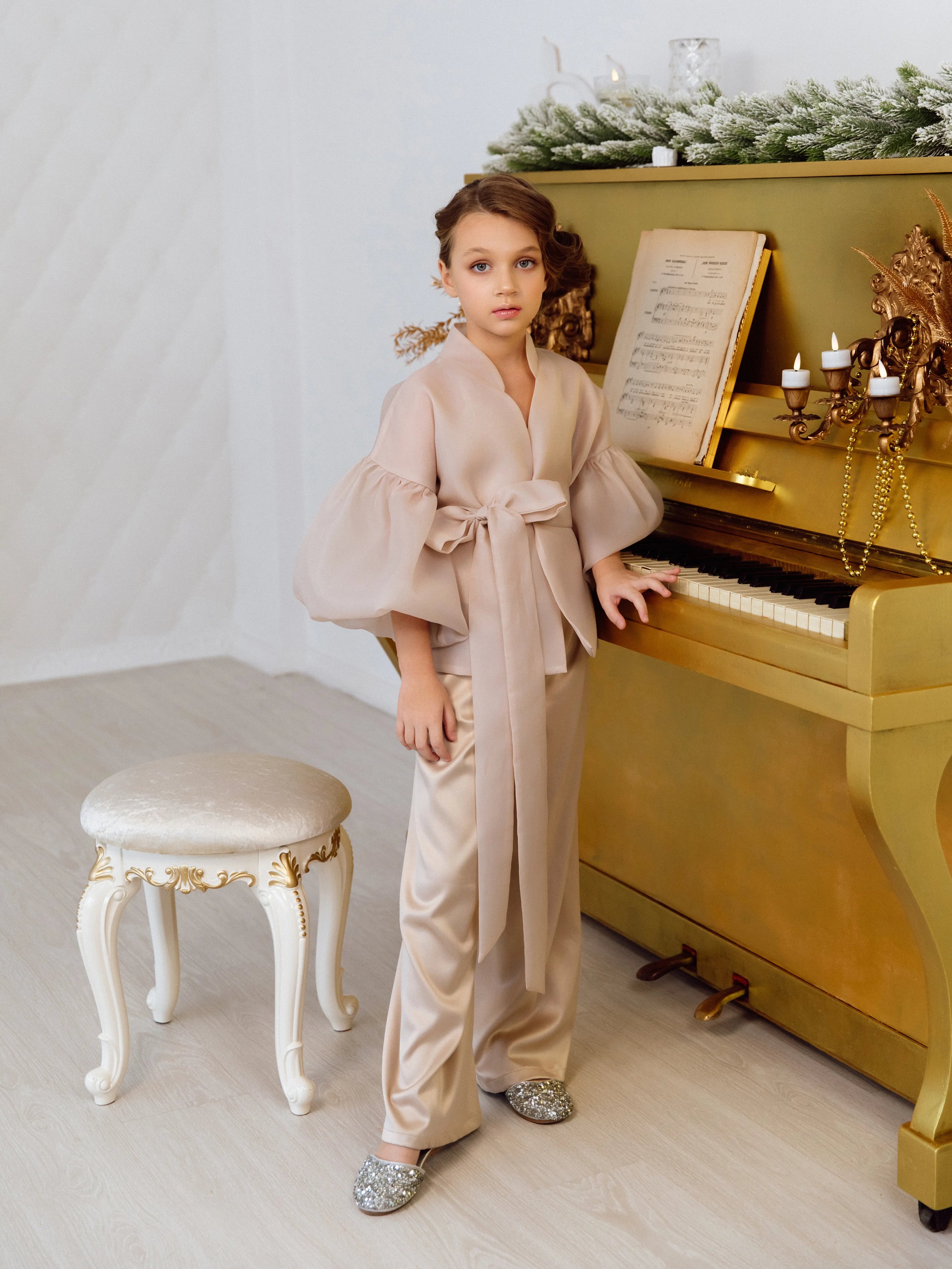 Organza suit for girls with trousers