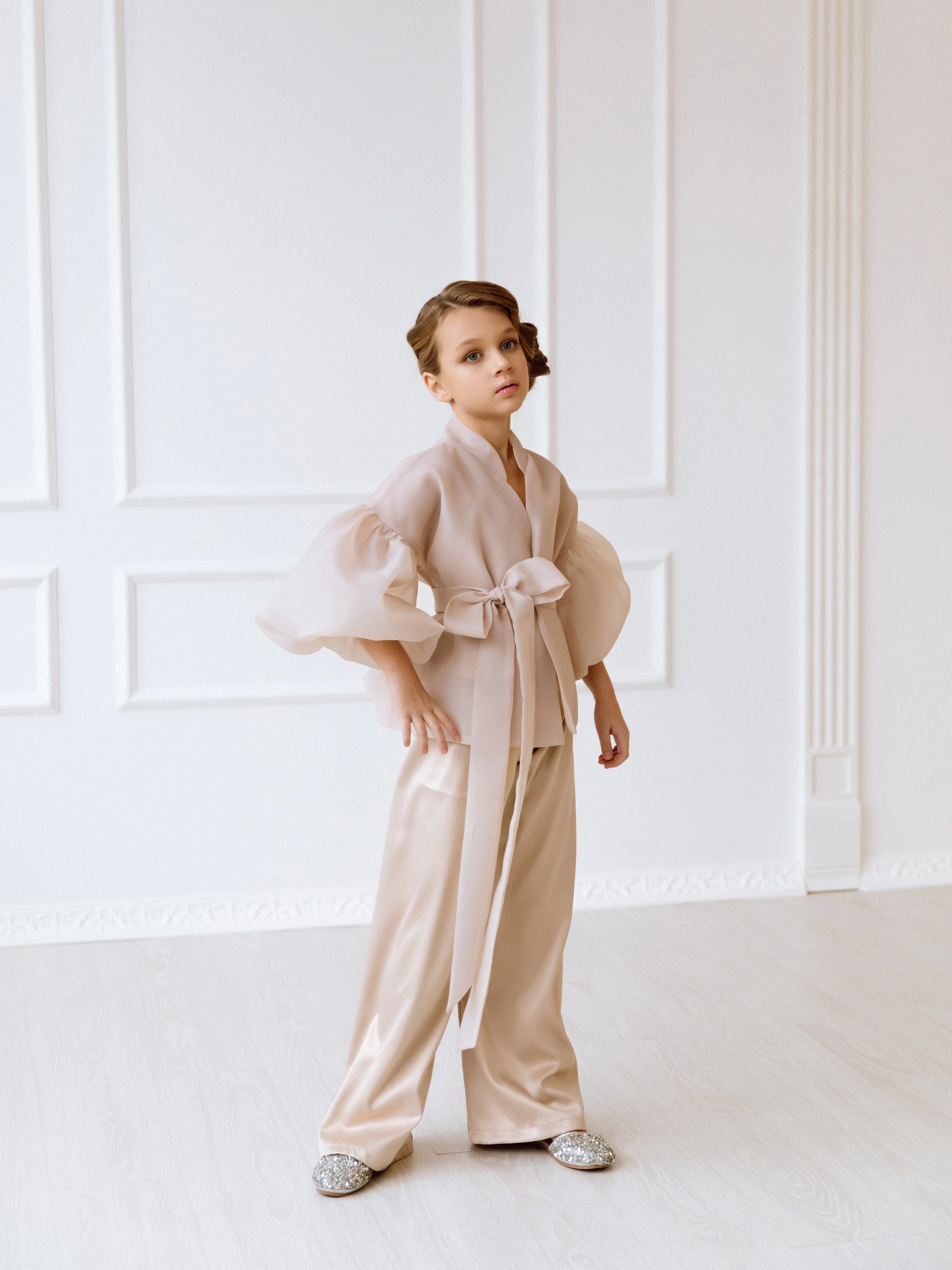 Organza suit for girls with trousers
