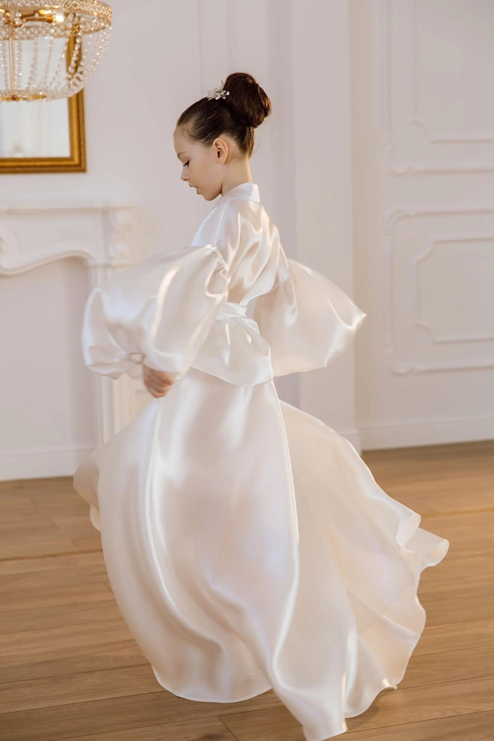 Paola organza suit for girls with a skirt