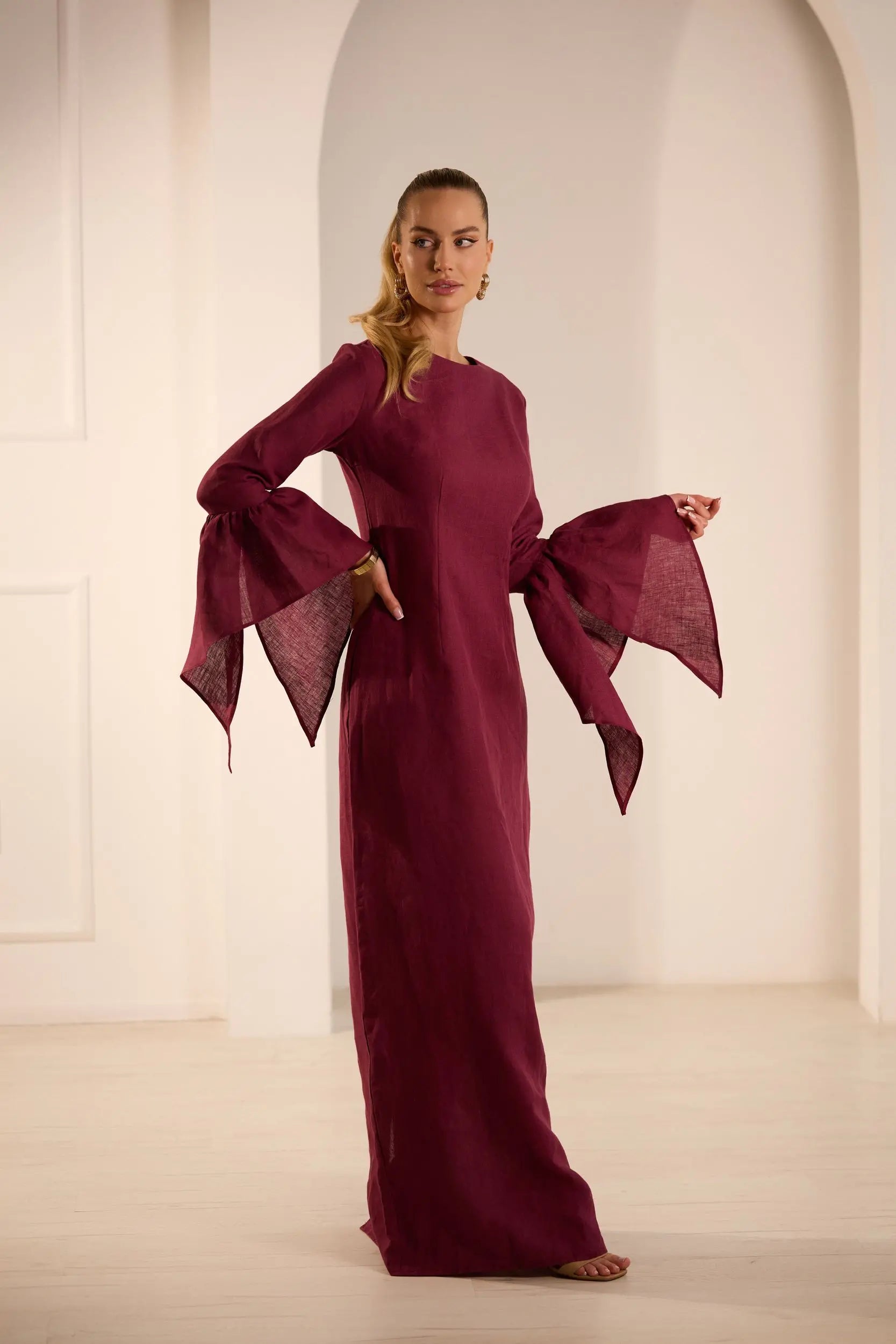 Anna Elegant Linen Dress