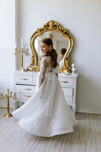 Darina lace tulle flower girl dress