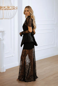 Empress suit with skirt for women